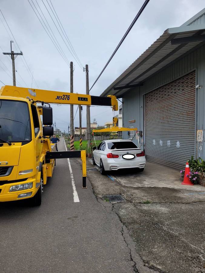 竹東汽車卡P檔吊桿作業