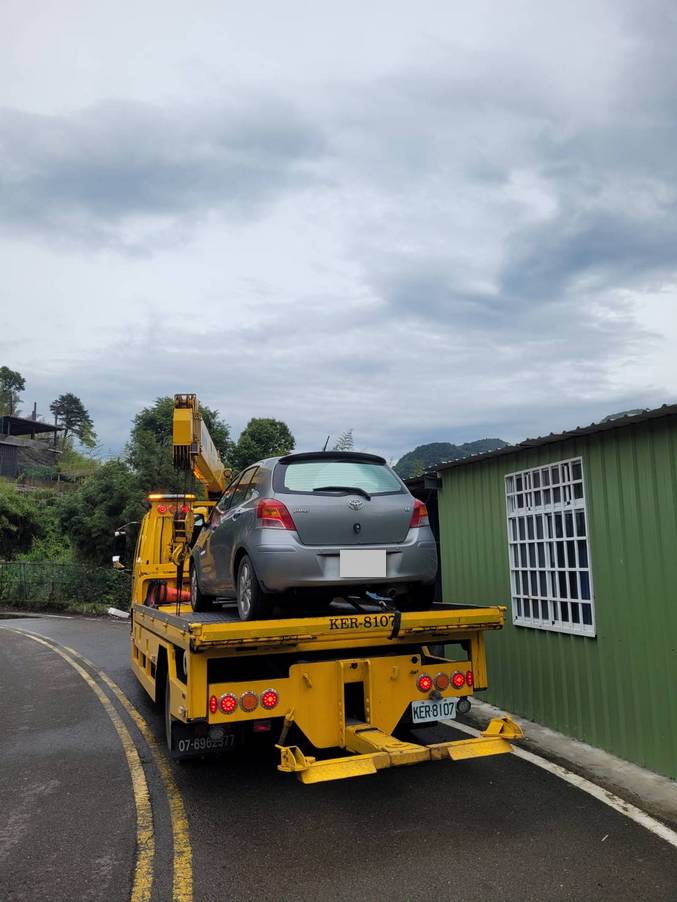 新竹道路救援-宇老故障車拖吊