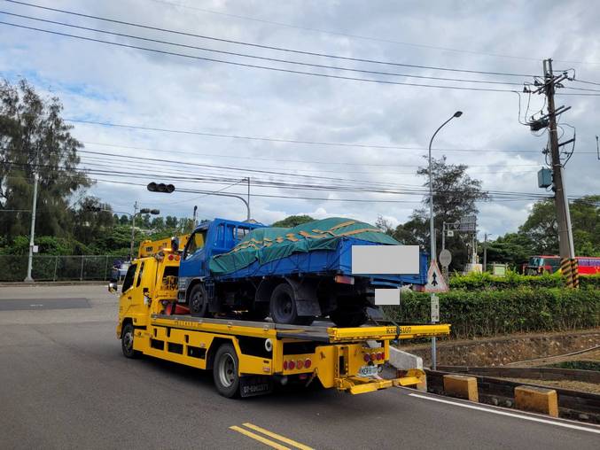 新竹道路救援-三義3.49貨車故障拖吊回新竹