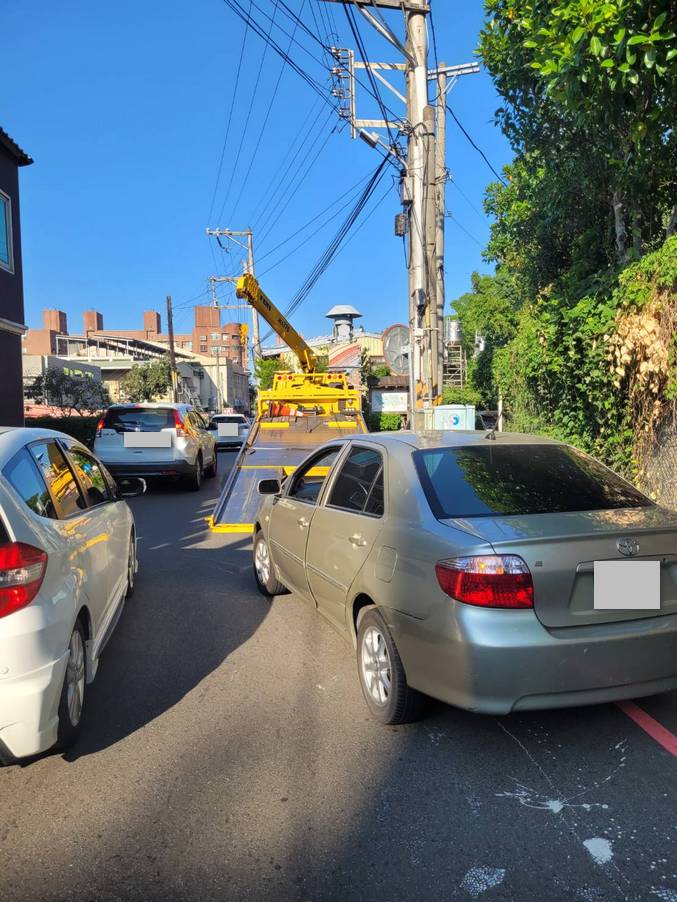 新竹市寶山路故障車拖吊