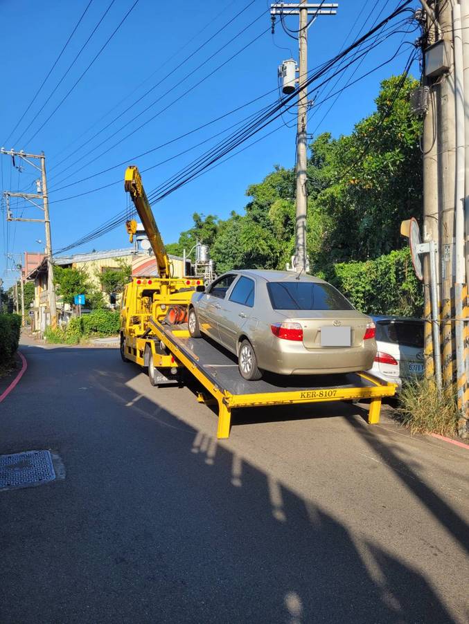 新竹市寶山路故障車拖吊