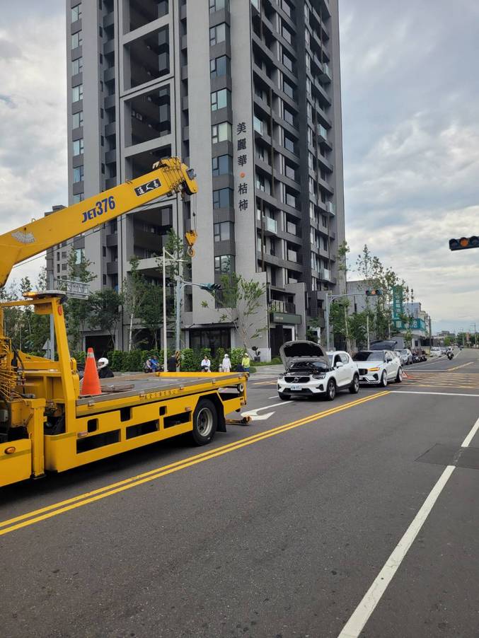 新竹故障車拖吊2