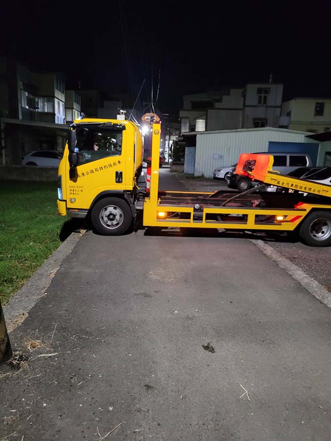 新竹快速道路救援拖吊-台61永安故障車拖吊