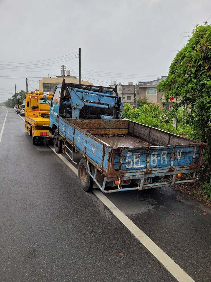 竹北道路救援拖吊-竹北4.7噸貨車拖吊