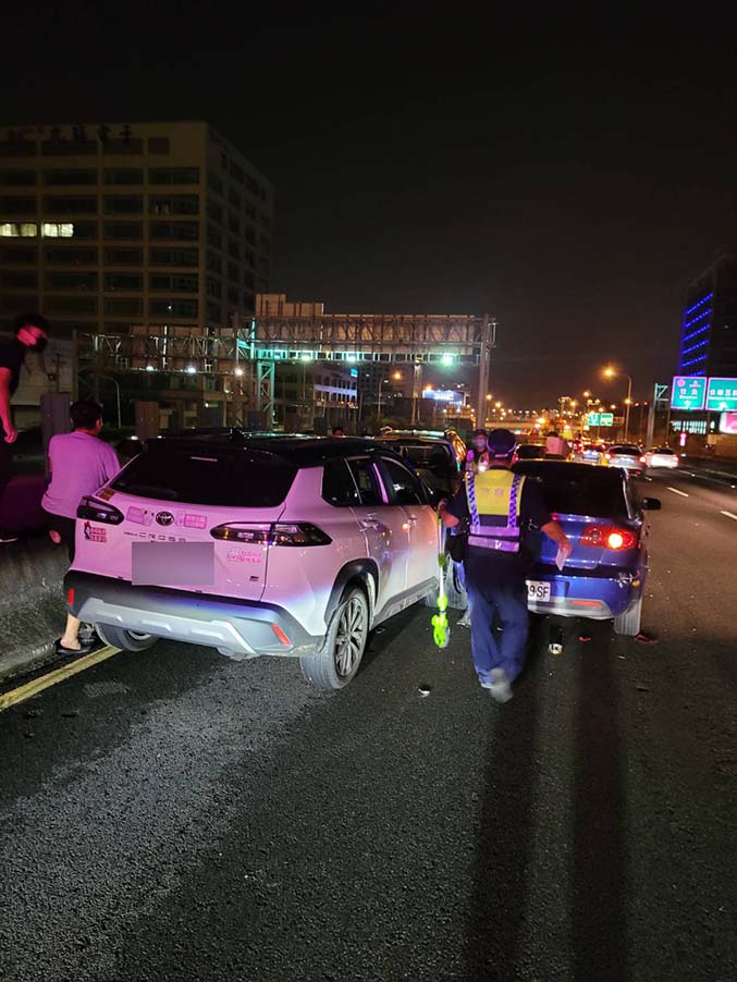 新竹高速公路救援拖吊-國一北95事故處理拖吊