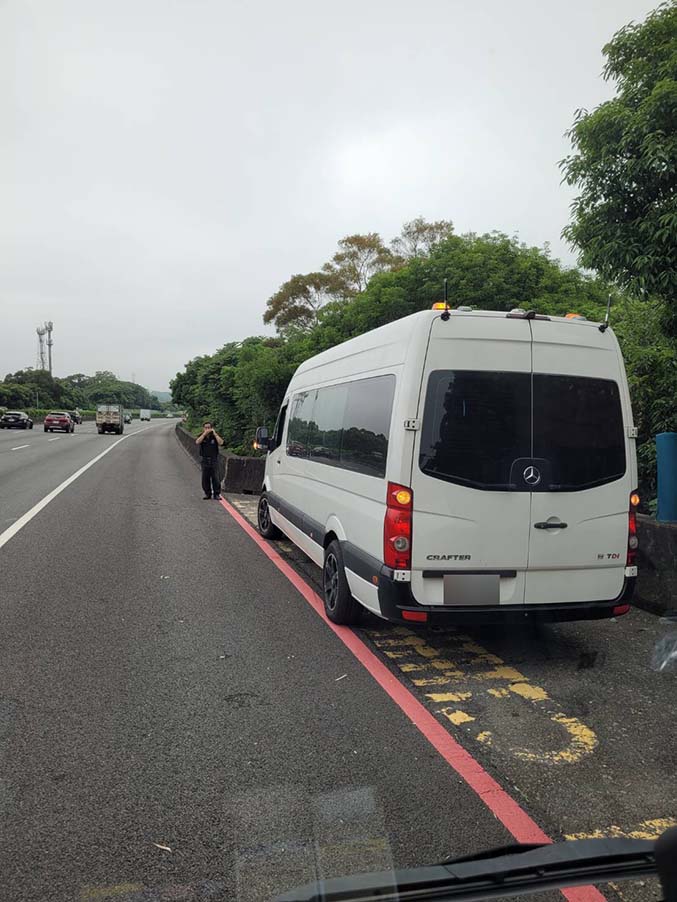 新竹高速公路救援拖吊-國一北106故障車拖吊