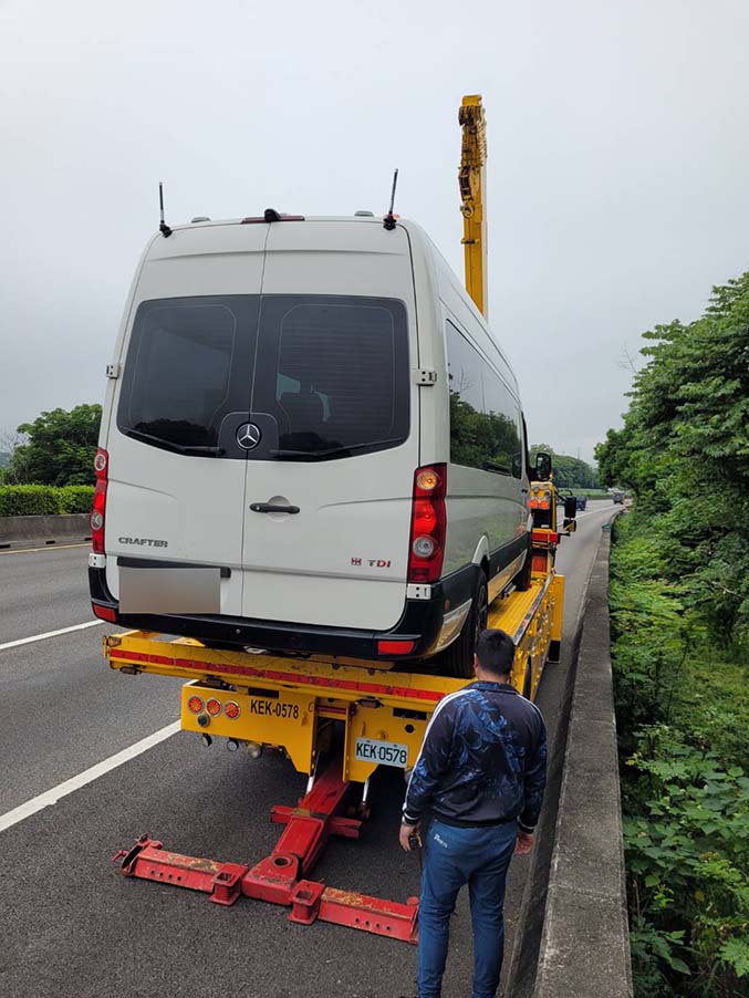 新竹高速公路救援拖吊-國一北106故障車拖吊