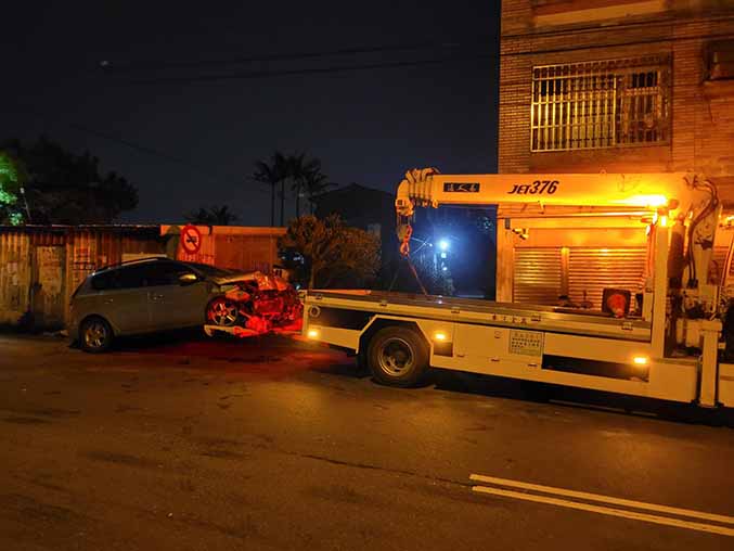 新竹車輛運送-新庒子事故車拖吊送報廢