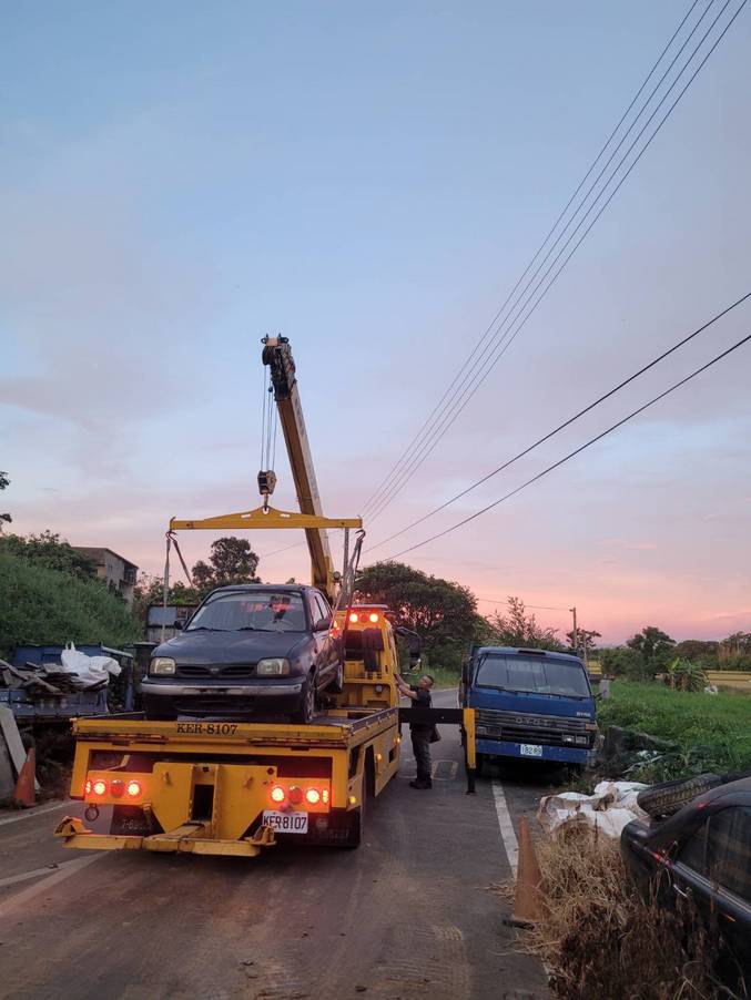 新竹車輛運送-新竹報廢車拖吊運送