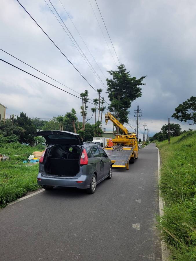 新竹車輛運送-新竹報廢車拖吊運送3