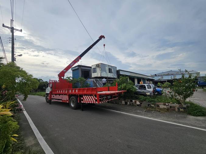 新竹吊車-湖口車廂吊掛作業